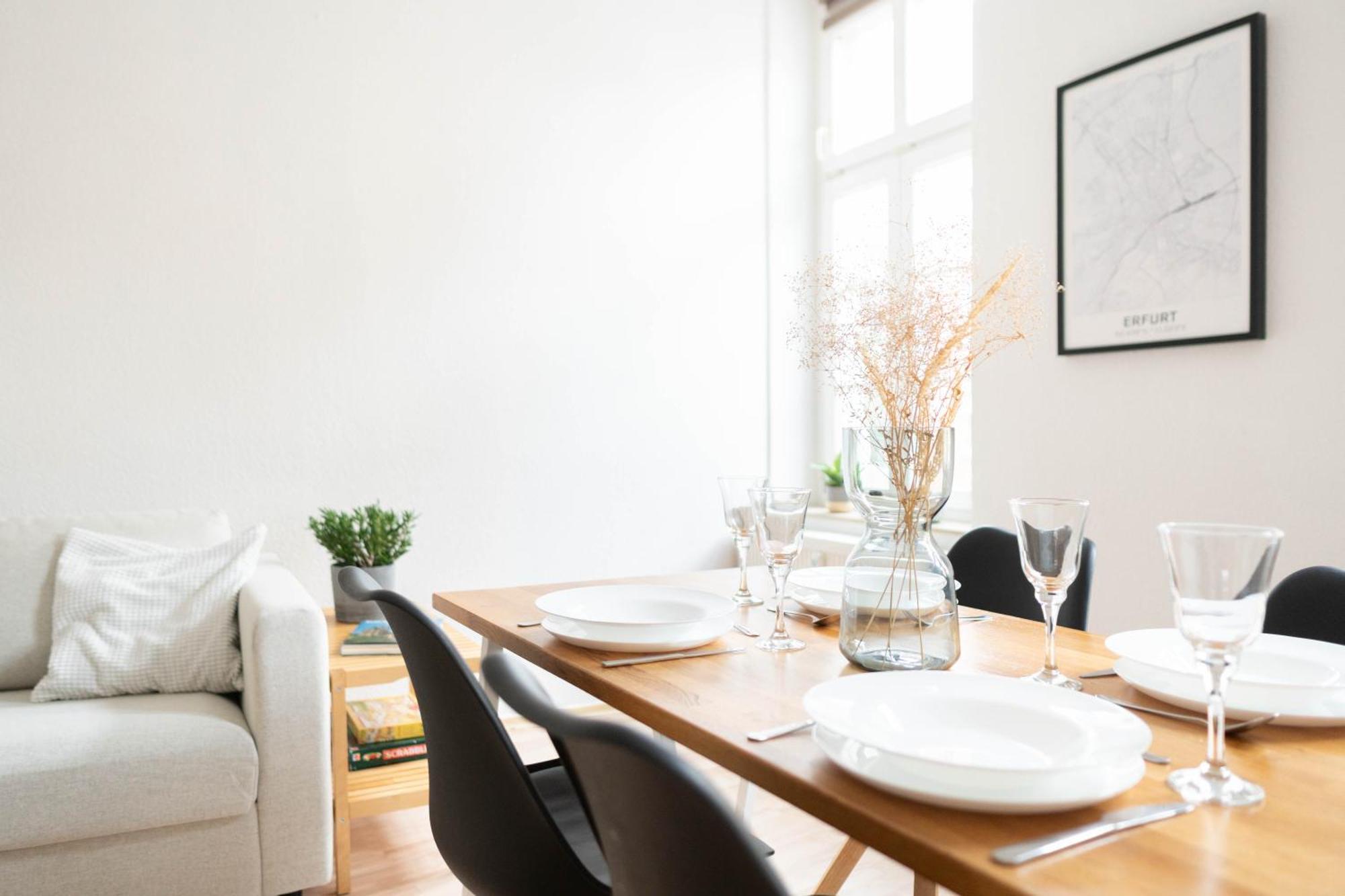 Grosse 3 Zimmer Wohnung Mit Netflix In Zentraler Lage Erfurt Exterior photo