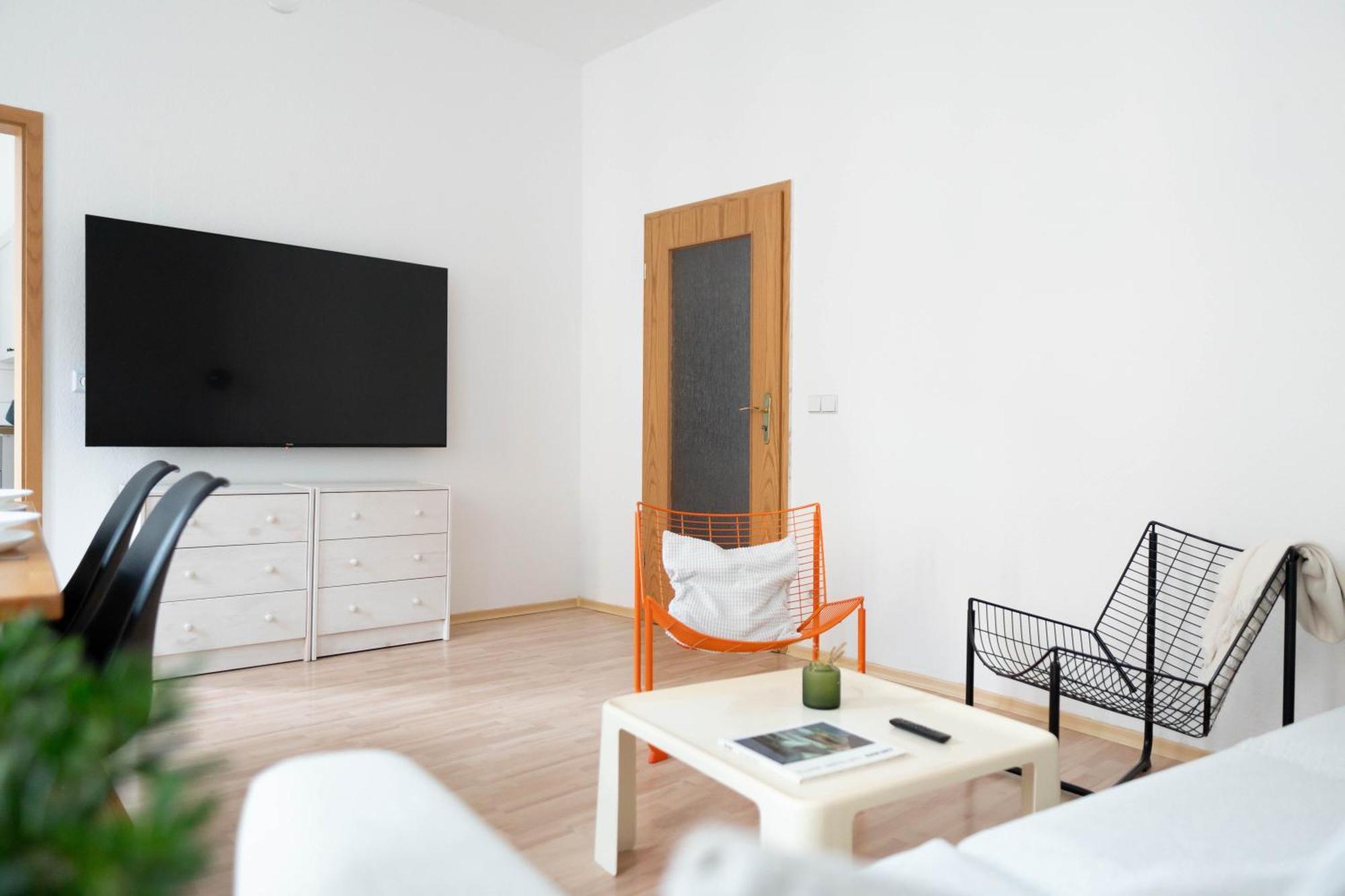 Grosse 3 Zimmer Wohnung Mit Netflix In Zentraler Lage Erfurt Exterior photo